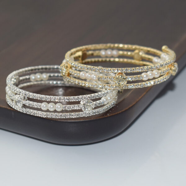 Wholesale Chic Rhinestone Pearl Open Wrap Bracelet Gold Silver Tone Electroplated Fashion Jewelry Accessory For Everyday Wear And Resale