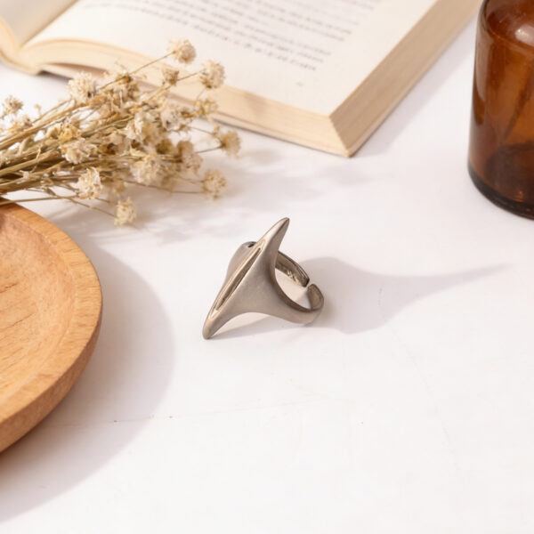 Wholesale Zinc Alloy Sword Design Ring Chic Unisex Adjustable Jewelry Accessory Silver Geometric Style For Men And Women