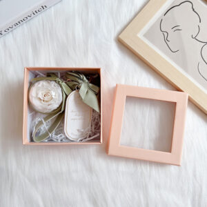 White + powder gift box