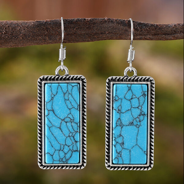 Wholesale Bohemian Geometric Turquoise Pendant Earring And Necklace Set Zinc Alloy Jewelry For Boutique Resale And Party Wear