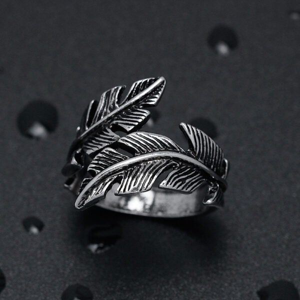 oly-216c0a74b49fabe3d02eb020ed808b20 Wholesale Distressed Leaf Ring Antique Silver Zinc Alloy Punk Hip Hop Chic Jewelry Accessory Boutique Resale Gift