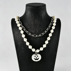 Pumpkin head pearl metal buckle stitching necklace
