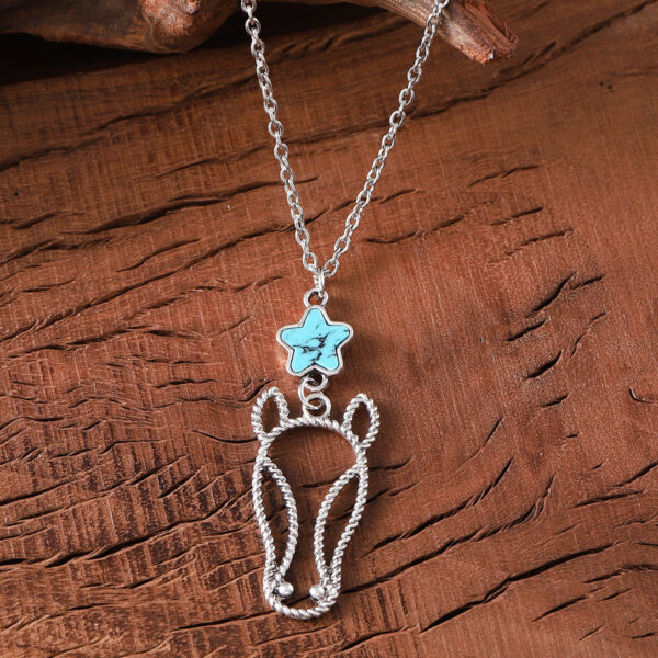 oly-2294b2a5ecdff0961edd98d11048e6a5 Wholesale Vintage Boho Horse Head Pendant Necklace Zinc Alloy Antique Silver Finish Turquoise Inlay Fashion Accessory