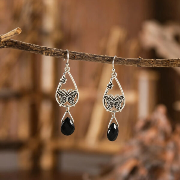 oly-236975df1a489884fcb5be51e888ca8f Wholesale Vintage Hollow Butterfly Flower Earrings For Women Black Teardrop Zircon Antique Finish Party Wear