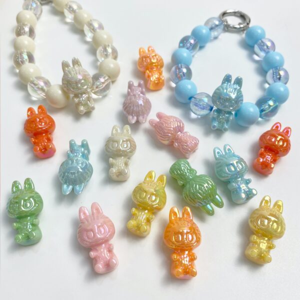 Wholesale Acrylic Loose Beads with UV Plated 3D Cartoon Design for DIY Phone Chain, Fashion Accessory for Resale
