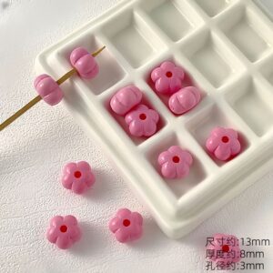 05-dark pink / Size is about 13*13mm, aperture is about 2.8