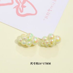 03-small size light yellow clouds