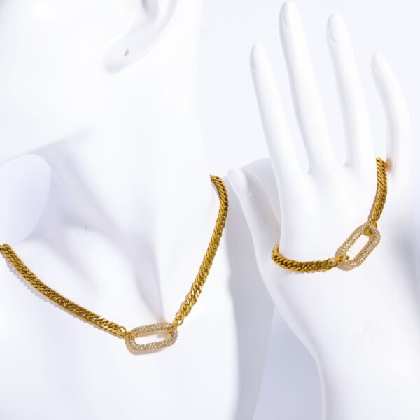 oly-27f22f2776806342316364b78341f6b8 Wholesale Punk Rock Geometric Crystal Choker Necklace Titanium Steel Cuban Chain Chic Jewelry Accessory For Party
