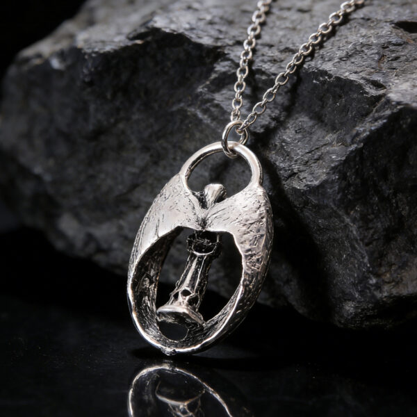 oly-28362b25419e5668d26cc357a2cc4e80 Wholesale Antique Silver Angel Wings Pendant Necklace Distressed Vintage Retro Trendy Jewelry Accessory For Everyday