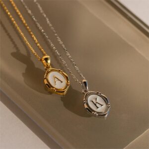 Wholesale Gold Colored Titanium Steel 26 Letter Alphabet Pendant Necklace With O Shaped Chain Fashion Jewelry Accessory For Resale