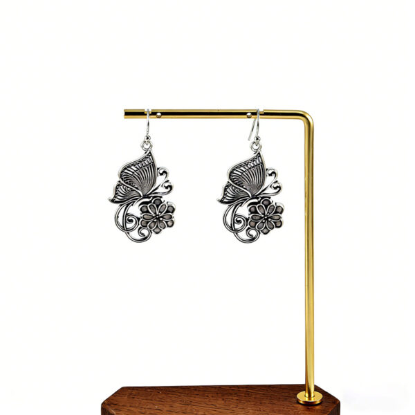 oly-29808cbd9c2aeab8f89c0b2b4b80cc8f Wholesale Retro Ethnic Butterfly Flower Hollow Teardrop Earrings Alloy Women S Fashion Accessory Party Gift