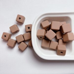 06-Coffee / About 14mm in size