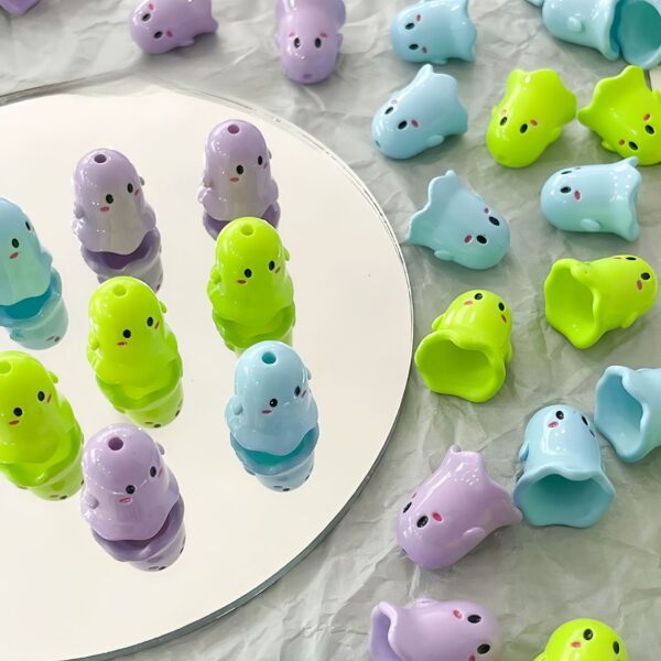 Wholesale Light Purple Cartoon Ghost Painted Acrylic Beads for DIY Jewelry, Phone Charm, Car Keychain Making - Trendy Craft Supply
