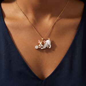 Forward-lying, tongue-out dog round diamond necklace