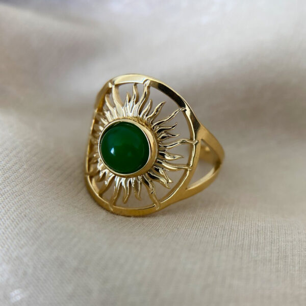 oly-2af89a8d9003a69affa968a8cd8e52a6 Wholesale Vintage Green Stone Sun CutoutRing Stylish Bohemian Women Jewelry Gift Boutique