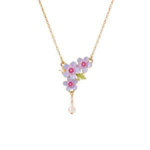 July flower necklace