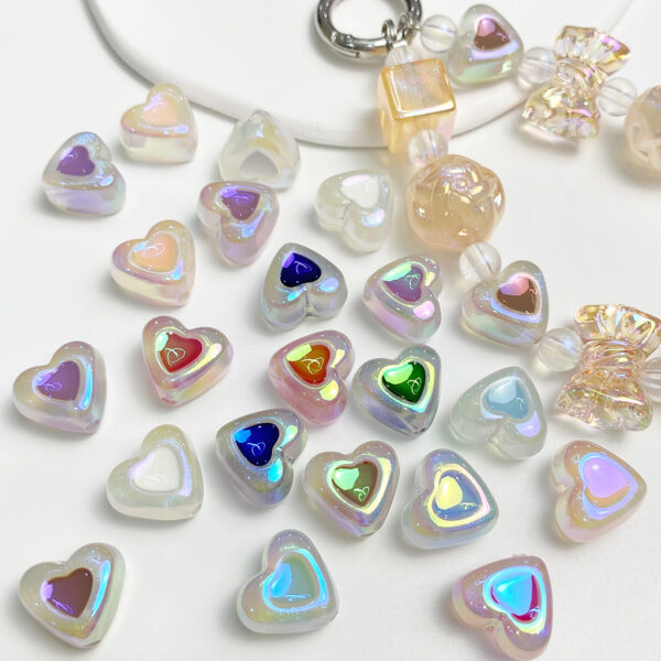 Wholesale Trendy Acrylic Heart Beads Glow in Dark Oil-Filled DIY Jewelry Making Supplies for Phone Charms and Earrings