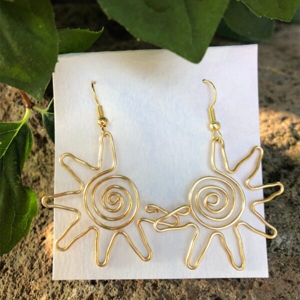 oly-2edc1fda9c6b64fcbf49faf6949672f8 Wholesale Fashion Geometric Sun Earrings For Women Alloy Chic Jewelry Accessory Everyday Party Gift