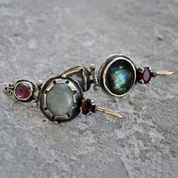 oly-305fba9cab38f03757bae430a1417c61 Wholesale Retro Asymmetrical Drop Earrings Alloy Women S Jewelry With Multicolor Stones Fashion Accessory For Boutique Resale