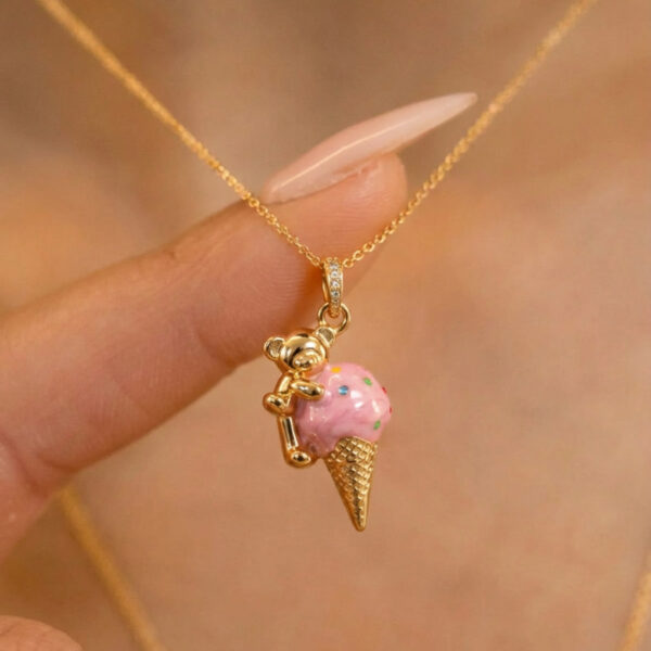 Wholesale Cute Bear Ice Cream Pendant Electroplating Copper Necklace Silver Two Tone Casual Fashion Jewelry Accessory