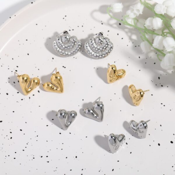 oly-34a05ac14739634487c71c8993dc1784 Wholesale Stylish Stainless Steel Mirror Heart Earrings Fashion Jewelry Accessory For Everyday Wear