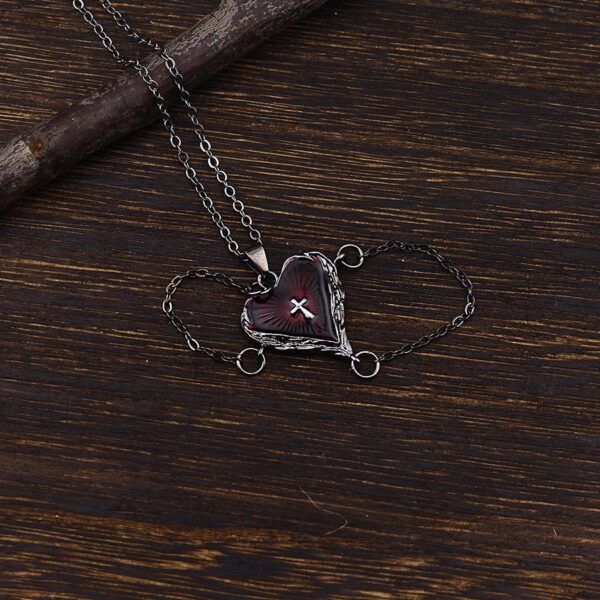 oly-36622a98e5f1bbd6b8006e2257325e1f Wholesale Gothic Dark Style Winged Heart Cross Necklace Gun Black Zinc Alloy Fashion Accessory