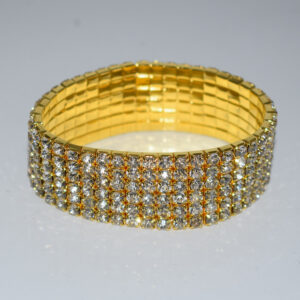 6 rows of golden White Diamond