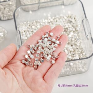 4-4mm square beads (30/bag) / Sold by package