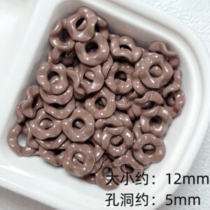 05-coffee color / Size is about 13mm, inner diameter is about 5mm (sold by the piece)