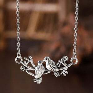 oly-3aa6ee0be65bcadd030674bdb9e8021c Wholesale Vintage Bird Branch Pendant Necklace Ancient Silver Zinc Alloy Jewelry Accessory For Gift And Boutique Resale
