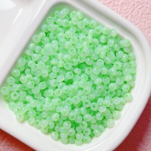06-Fruit Green / 4mm, aperture 1.1mm(200/bag)