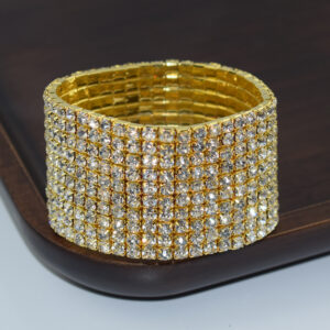10 rows of golden White Diamonds