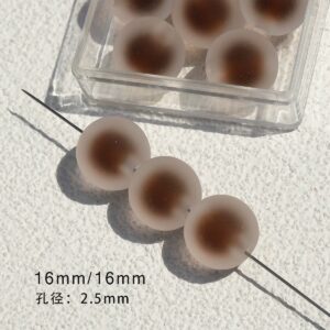 06-brown / Size is about 16mm, hole diameter is about 3.3mm (sold by the piece)