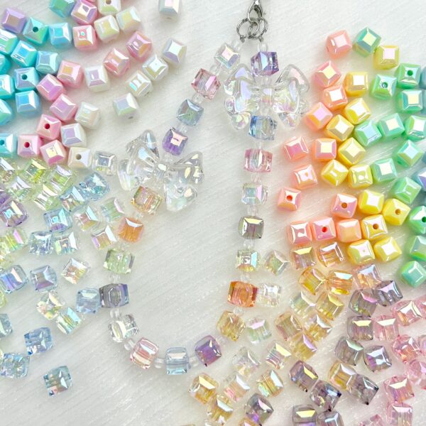 oly-40bdf40d68cd255578e5b5e22417a519 Wholesale Stylish Prismatic Acrylic Loose Beads UV Coated High Transparency 8mm Square Beads for DIY Jewelry Bracelet Necklace Making Gift Party Craft