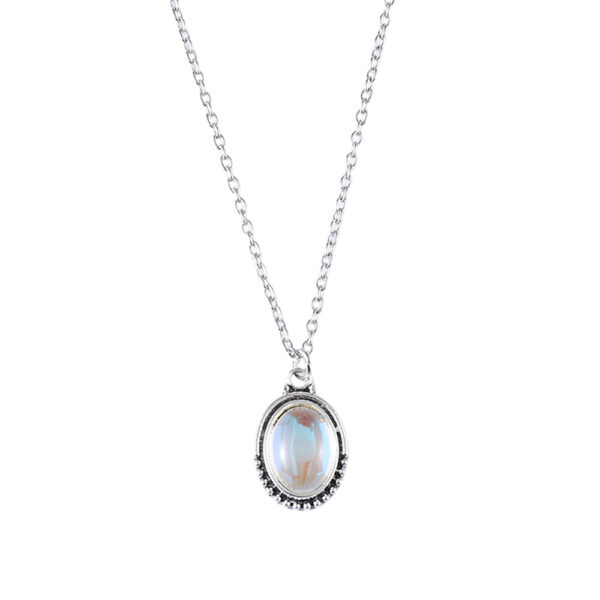 oly-4339d754b223740df63961bf45c2c21a Wholesale Retro Oval Zircon Necklace Antique Silver Finish Dreamy Blue Pendant Casual Everyday Jewelry Accessory For Boutique Resale