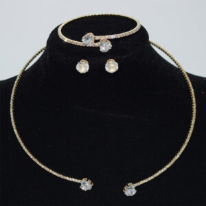 Xl-2146-neck + bracelet + gold earrings