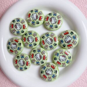 02-green / Size is about 27mm, hole diameter is about 3mm