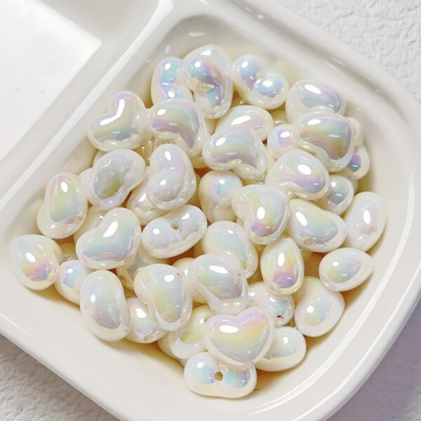 oly-45c65502c43fa3655584be58d74eb21b Wholesale Cream Chubby Heart Acrylic Beads DIY Jewelry Accessory for Phone Chains Bracelets Necklaces