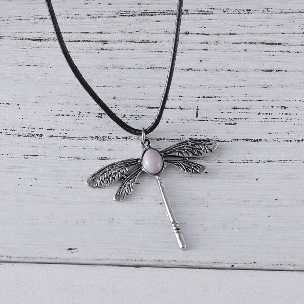 oly-4a4b91487796ea43776b829ec331be21 Wholesale Vintage Dragonfly Pendant Necklace With Moonstone Antique Silver Finish Stylish Jewelry Accessory