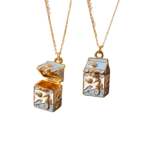 Wholesale Copper Milk Carton Pendant Necklace Ocean Seahorse Pufferfish Theme Fashion Jewelry Gift