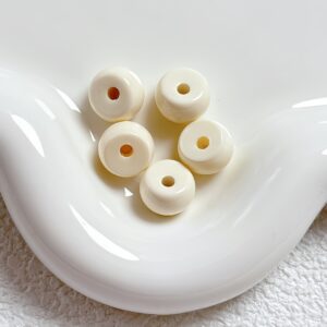 03-off-white / Size is about 9*12mm, hole diameter 2.5mm