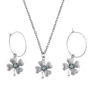 Turquoise four leaf clover set