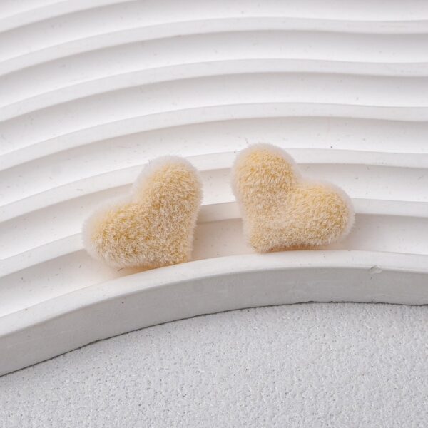 oly-509f87eaf32fece41f4f63c79a2c5748 Wholesale Macaron Flocked Heart Acrylic Beads DIY Phone Charm Keychain Accessory