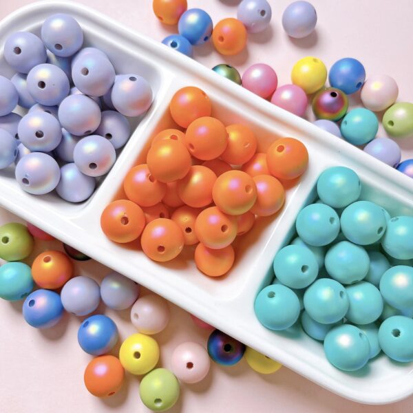 oly-513e9dbb357c73394b6f066b315ad3da Wholesale Chic UV Colorful Acrylic Round Beads 16mm for DIY Jewelry and Phone Charm, Fashion Accessory, Boutique Resale