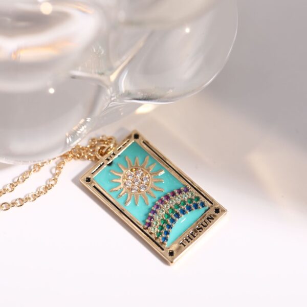 Wholesale Trendy Tarot Sun Moon Star Pendant Necklace Fashion Jewelry Accessory For Gift Boutique Resale