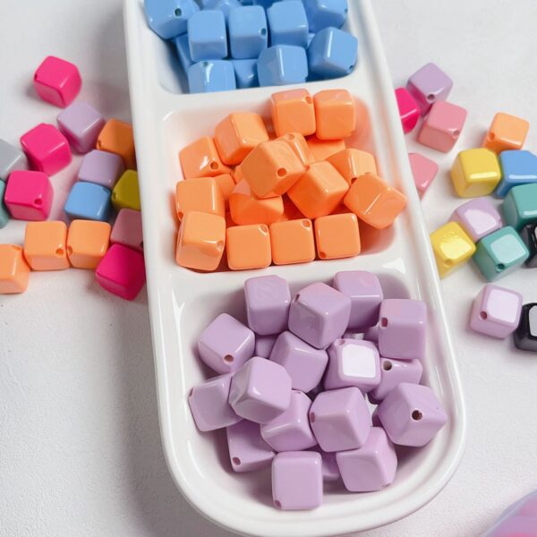 Wholesale Dopamine Acrylic Square Beads Yellow 10mm Baking Paint DIY Phone Chain Keychain Jewelry Accessory Resale