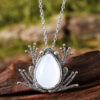 oly-56fc9905ab8a3099277c0deb6136c90a Wholesale Vintage Style Gemstone Frog Pendant Necklace Antique Silver Zinc Alloy Jewelry Boutique Resale Gift