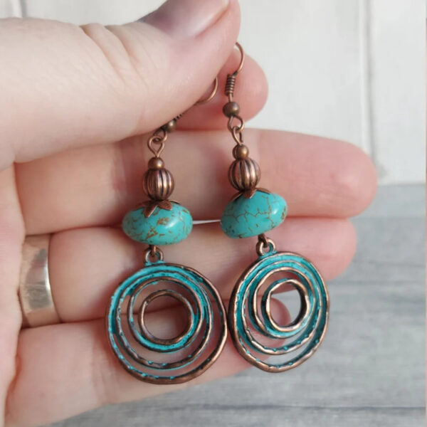 Wholesale Retro Bohemian Turquoise Earrings Alloy Hollow Geometric Design Fashion Jewelry Accessory For Party