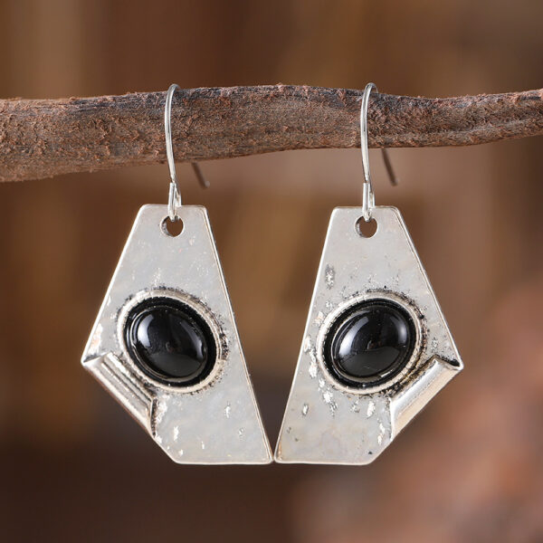 oly-5a7d2cf71caebf84bb94a21e04332837 Wholesale Irregular Geometric Black Gemstone Jewelry Set Pendant Earrings Necklace Fashion Accessory Gift