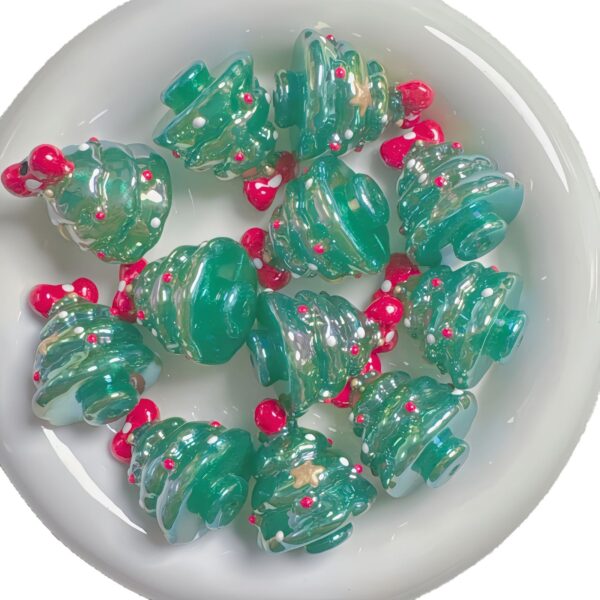oly-5b25cfb78c60c0638c5cd34d448854fe Wholesale Stylish Acrylic Christmas Tree Beads, UV Plated Green, DIY Accessory for Phone Charm and Bag Decoration